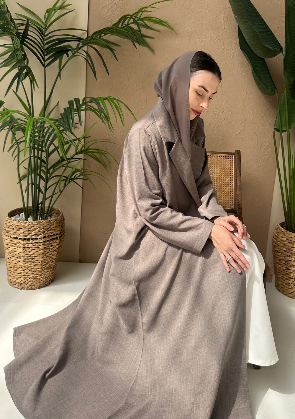 MJ04 Abaya In Brownish Grey