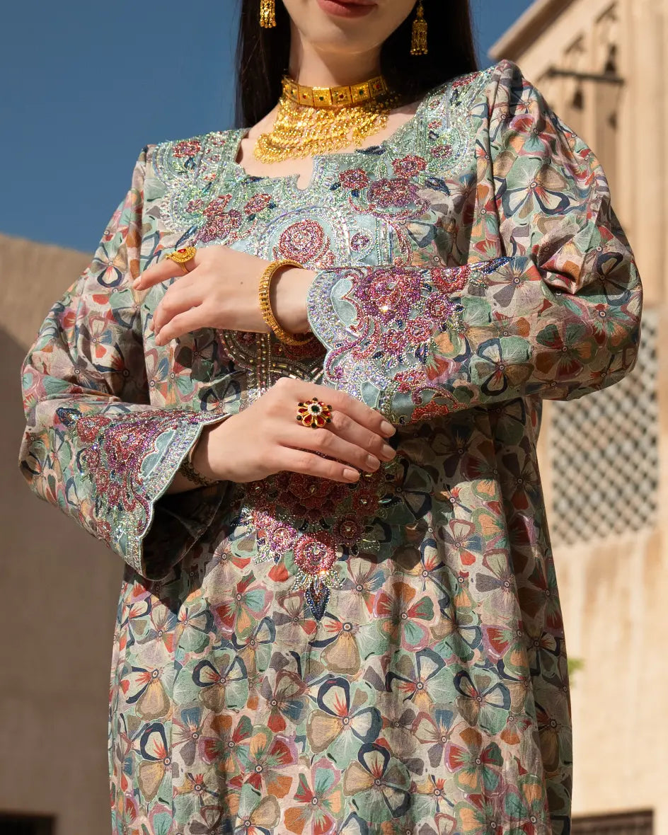 Champagne Pearl Mukhawara