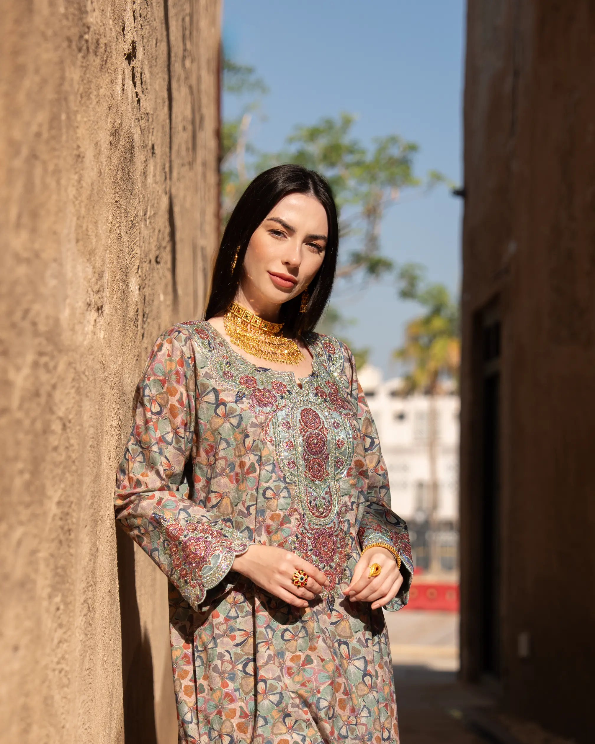 Champagne Pearl Mukhawara