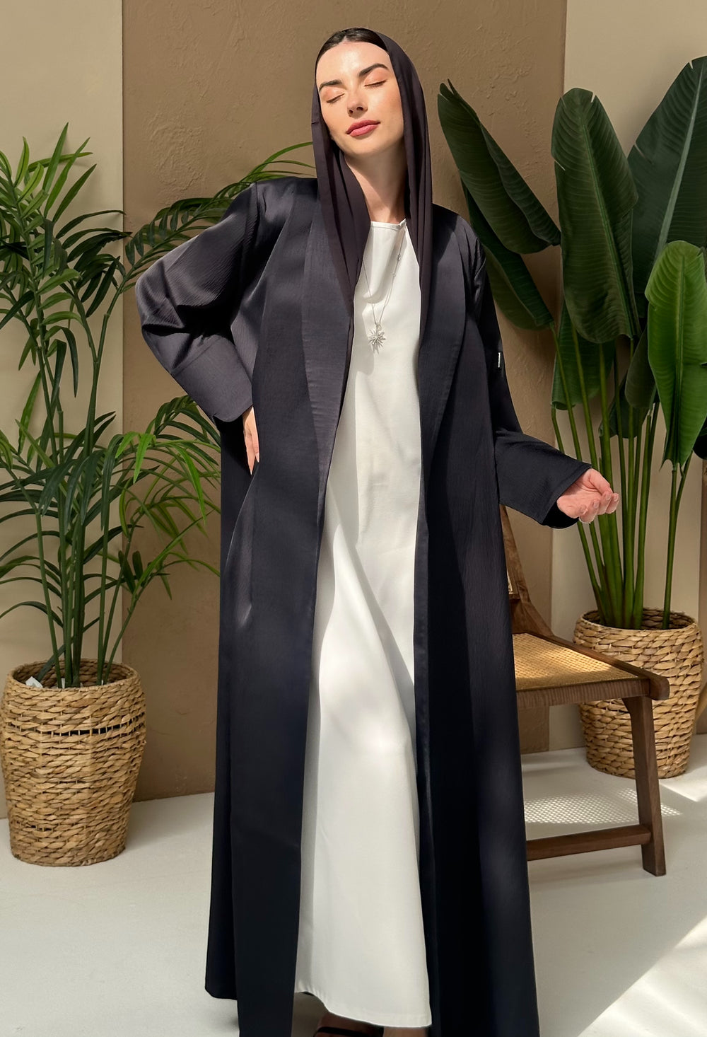 MJ03 Abaya In Charcoal Grey