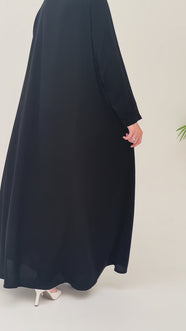 MJ06 Abaya In Black